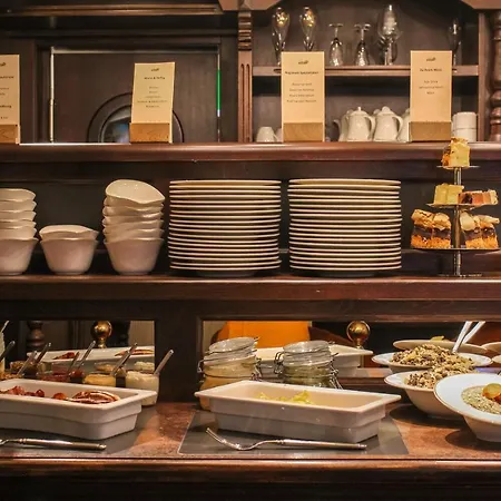 Ebusch Hotel 4*