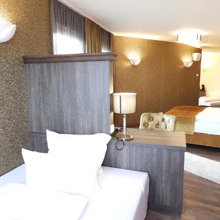 Spree In Der Altstadt 4*