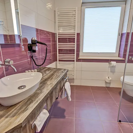 Spree In Der Altstadt ホテル リュベナウ