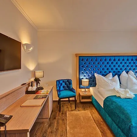 Spree In Der Altstadt מלון 4*